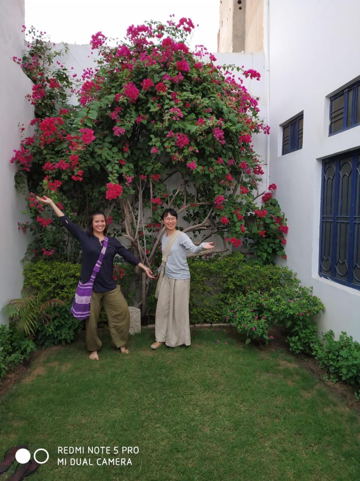 Rajguru Guest House 布什格尔 外观 照片