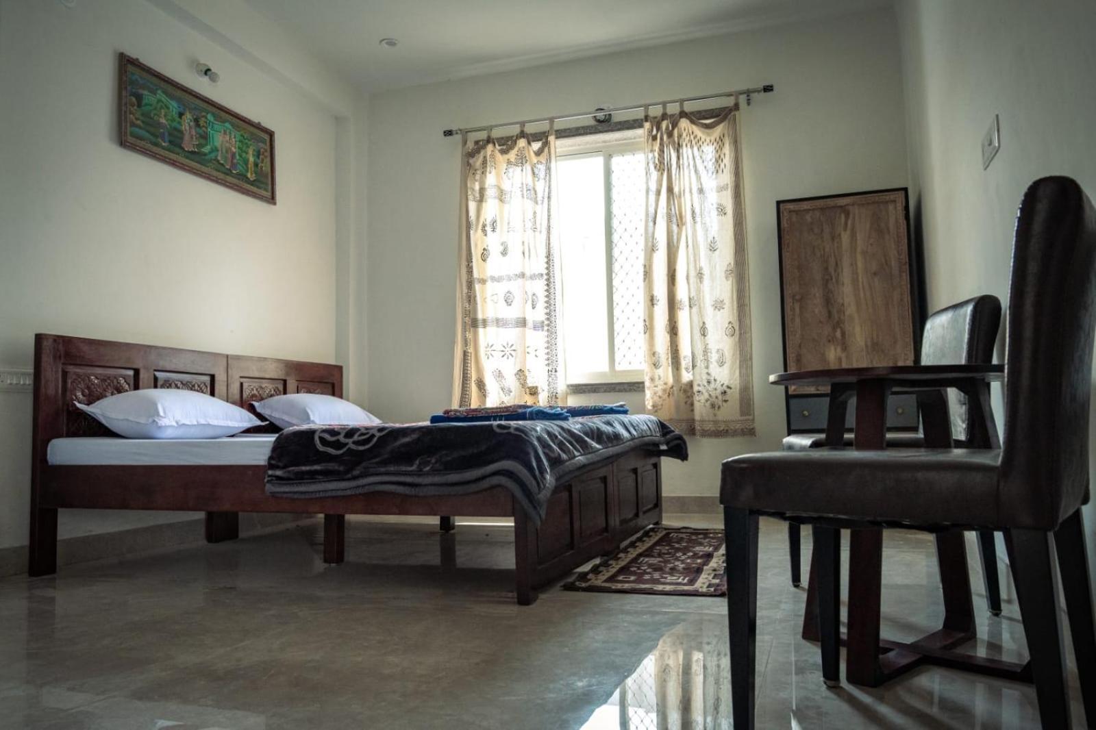 Rajguru Guest House 布什格尔 外观 照片