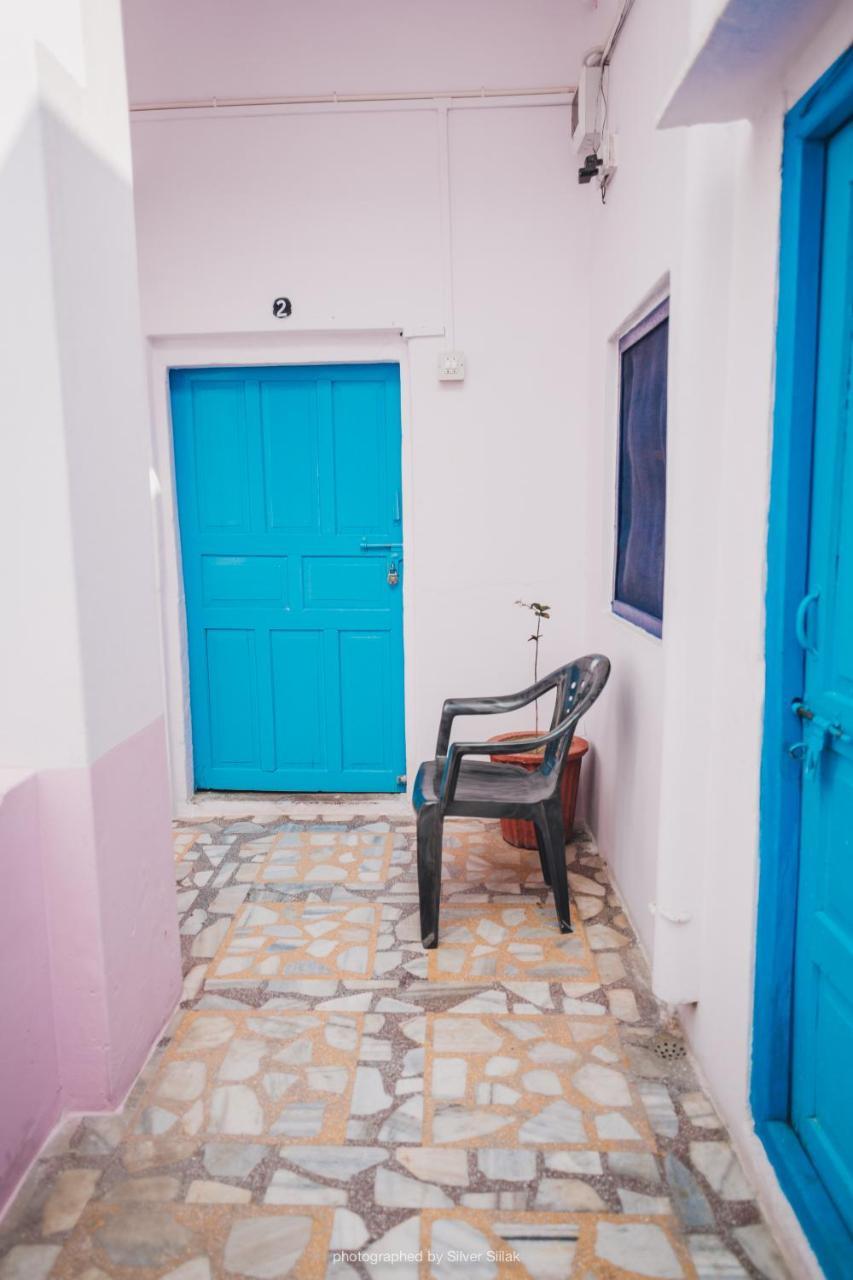 Rajguru Guest House 布什格尔 外观 照片