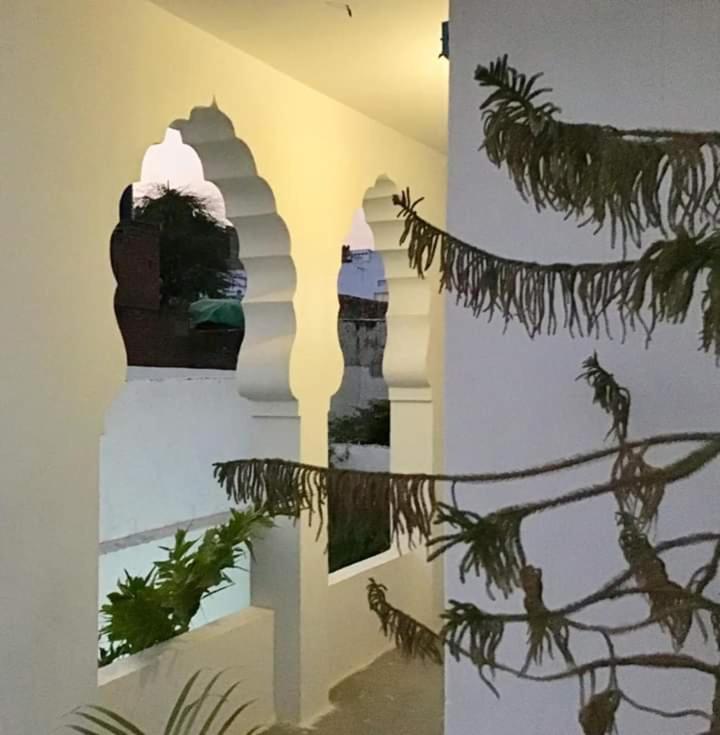 Rajguru Guest House 布什格尔 外观 照片